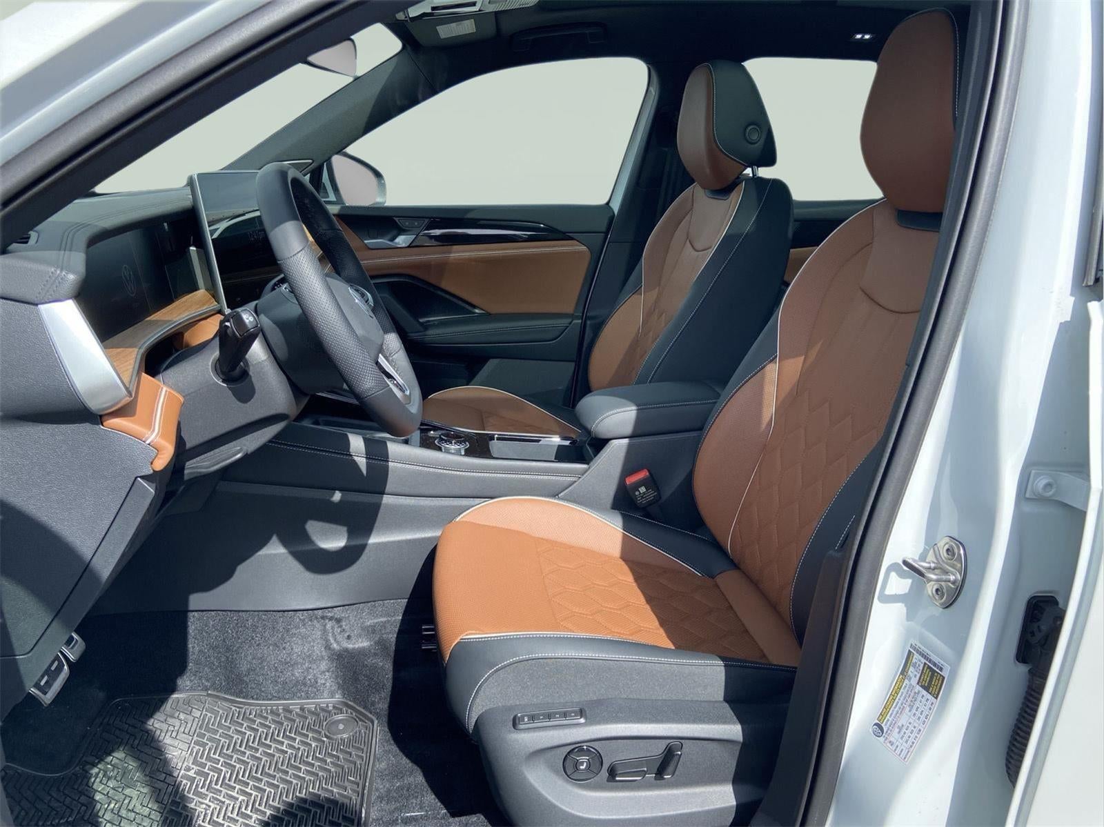 2026 Volkswagen Tiguan SEL R-Line Turbo