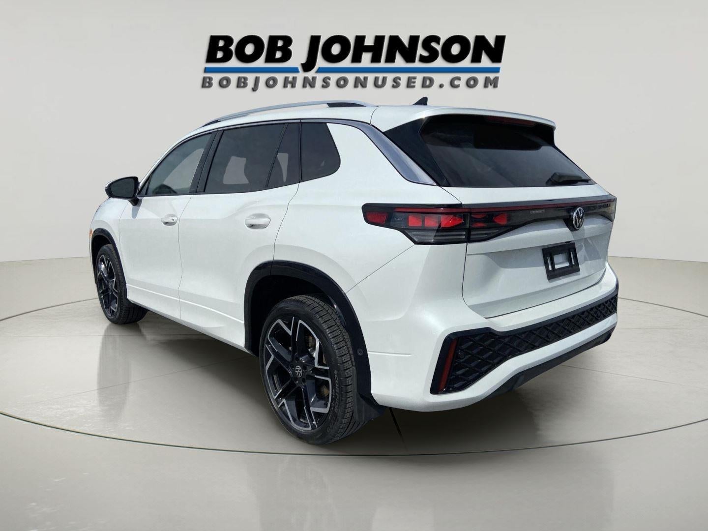 2026 Volkswagen Tiguan SEL R-Line Turbo