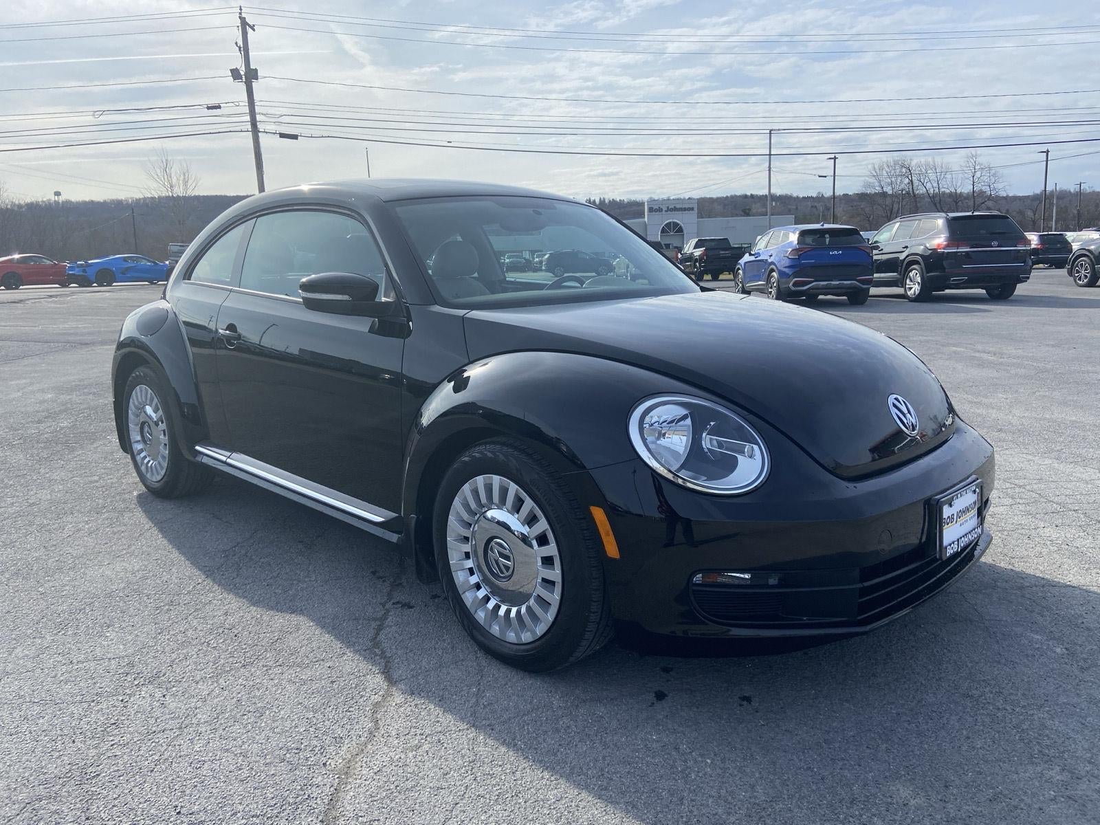 2013 Volkswagen Beetle 2.5L w/Sun