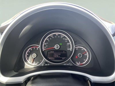 2013 Volkswagen Beetle 2.5L w/Sun