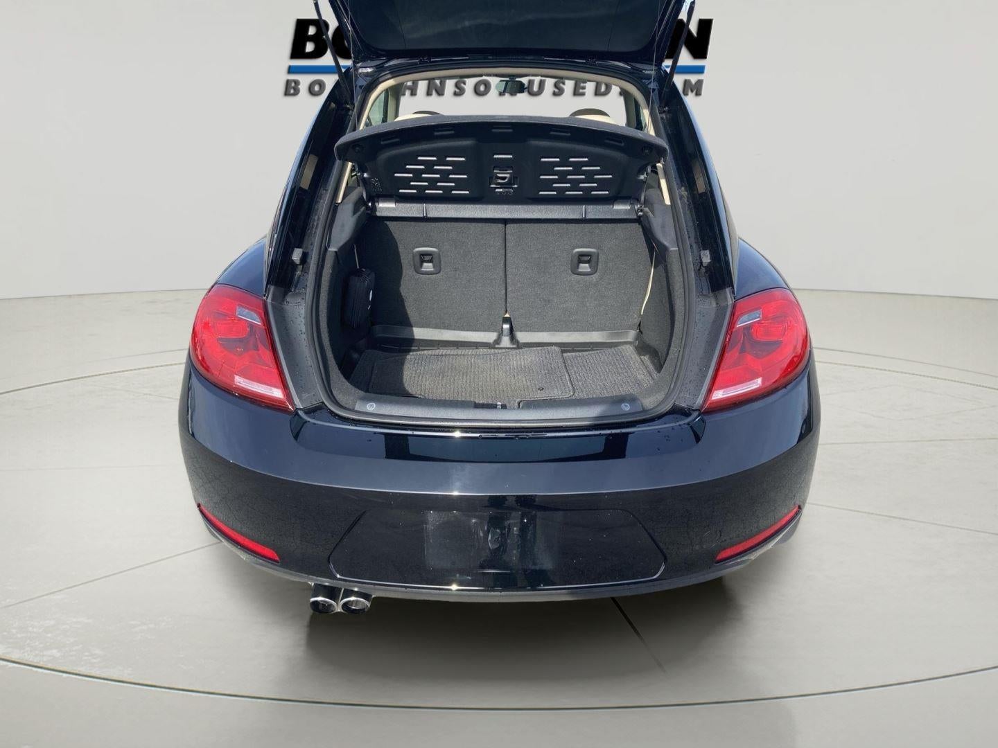 2013 Volkswagen Beetle 2.5L w/Sun