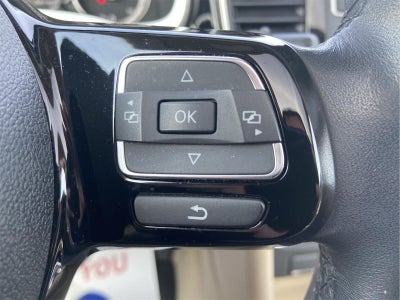 2013 Volkswagen Beetle 2.5L w/Sun