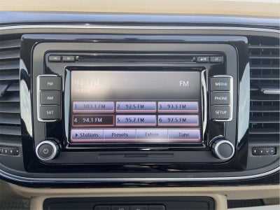 2013 Volkswagen Beetle 2.5L w/Sun