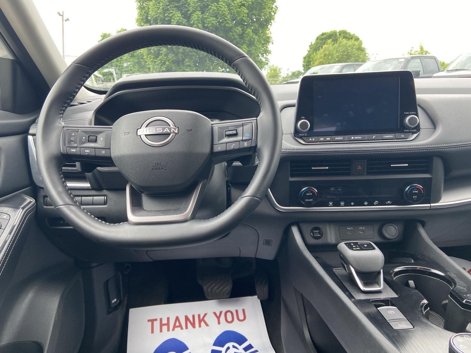 2025 Nissan Rogue SV
