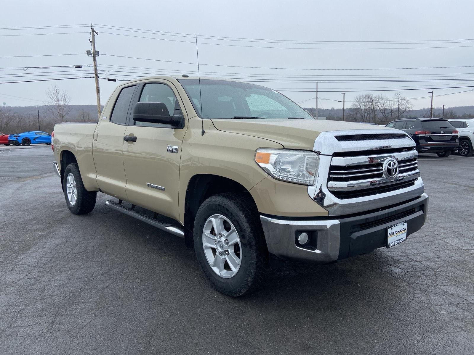 2017 Toyota Tundra SR5