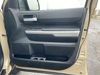 2017 Toyota Tundra SR5