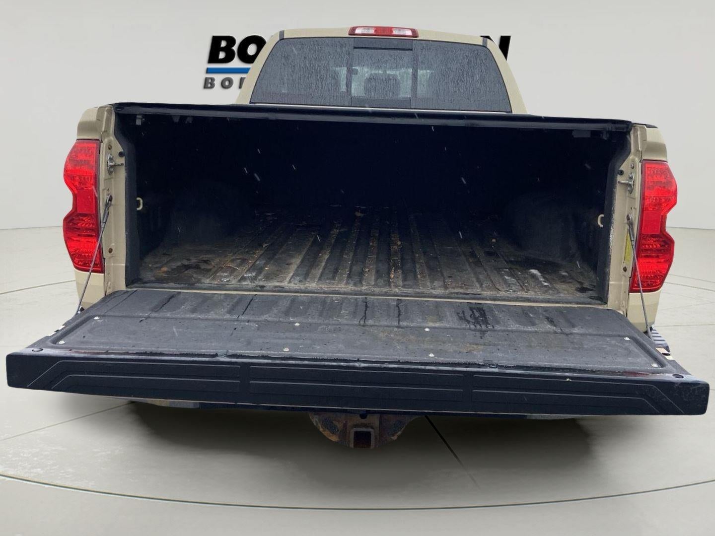 2017 Toyota Tundra SR5