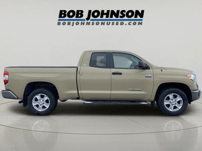 2017 Toyota Tundra SR5