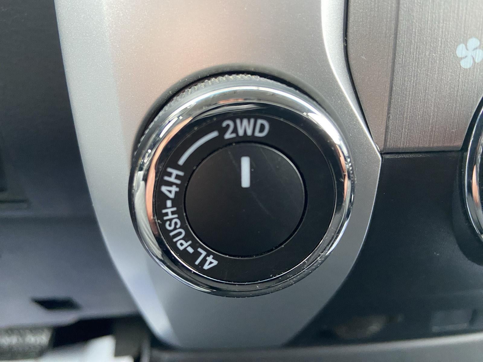 2017 Toyota Tundra SR5