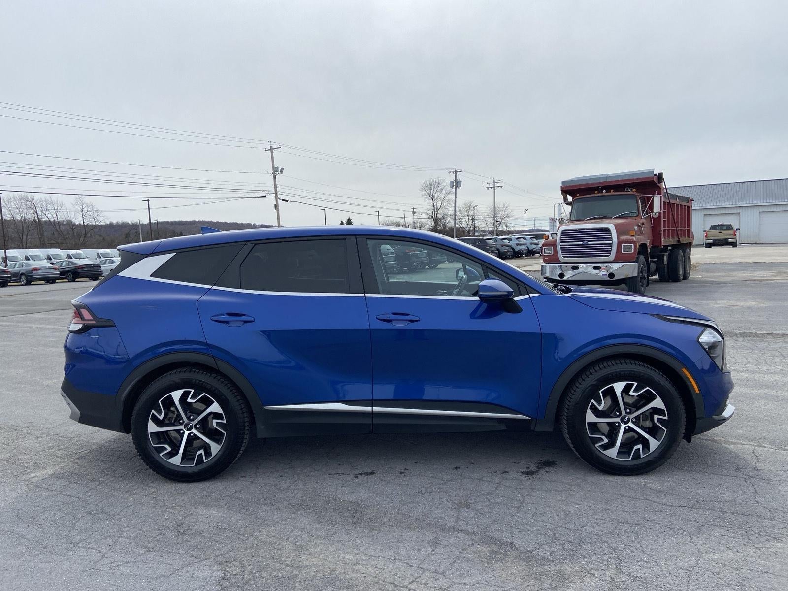 2023 Kia Sportage EX