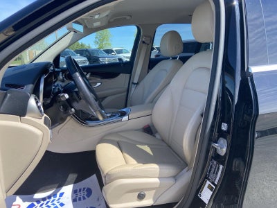 2019 Mercedes-Benz GLC GLC 300