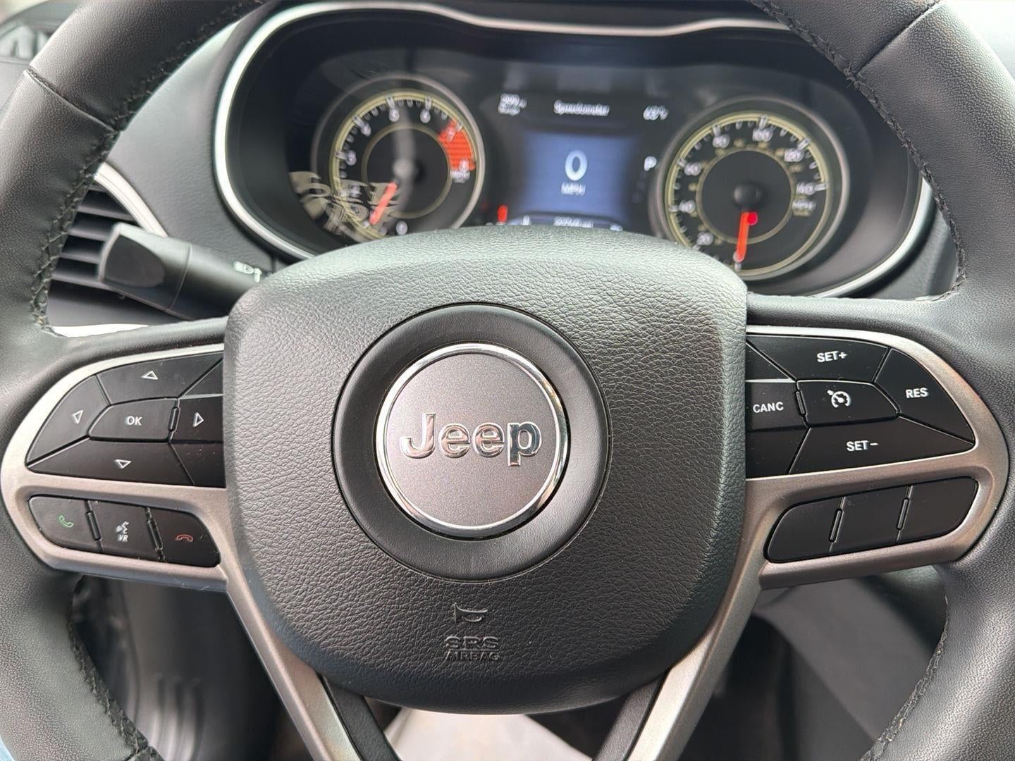 2022 Jeep Cherokee Latitude Lux