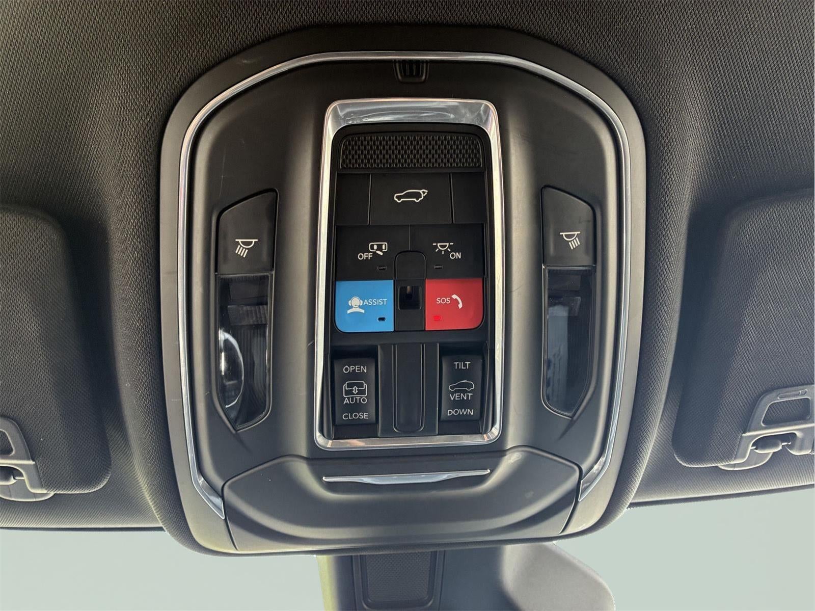 2022 Jeep Grand Cherokee L Altitude
