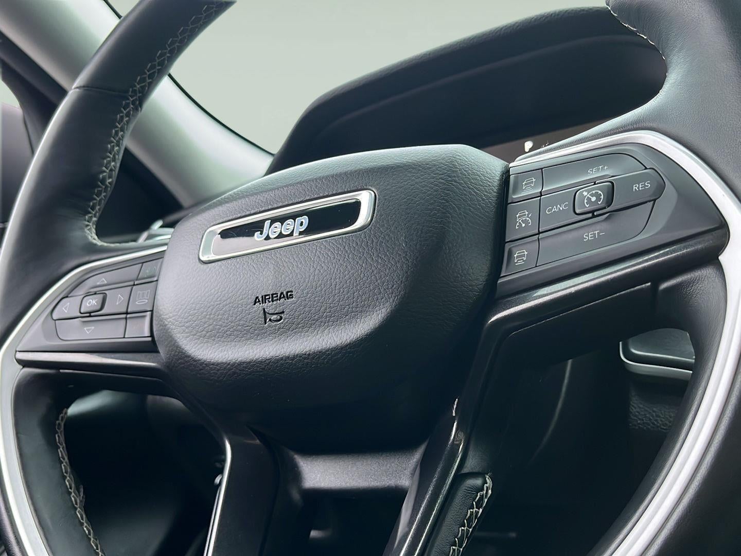 2021 Jeep Grand Cherokee L Laredo