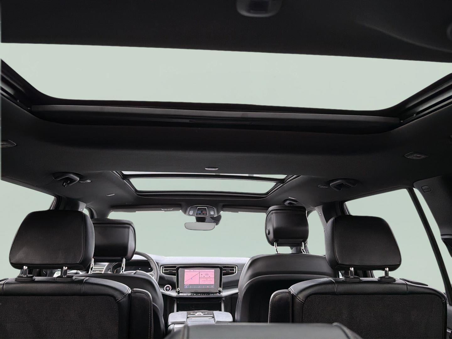 2024 Jeep Wagoneer Series II Carbide