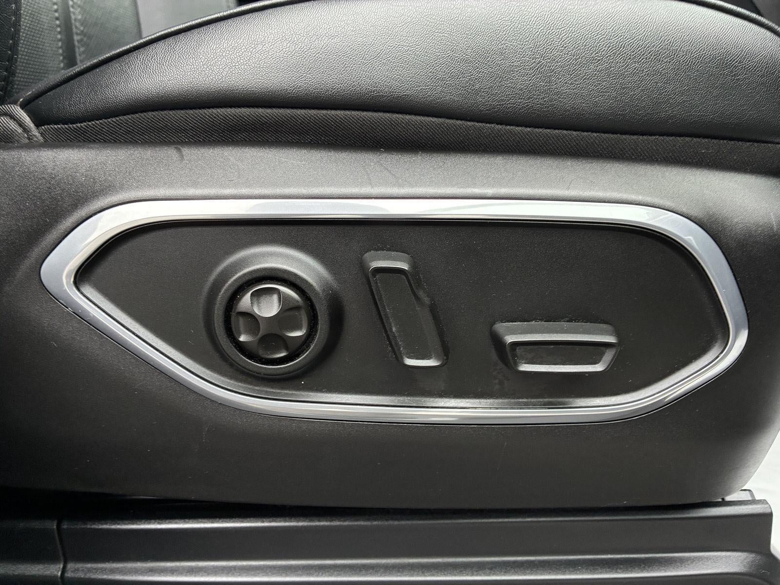 2024 Jeep Wagoneer Series II Carbide