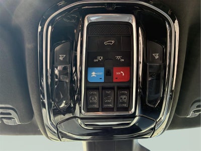 2022 Jeep Grand Wagoneer Series II Obsidian