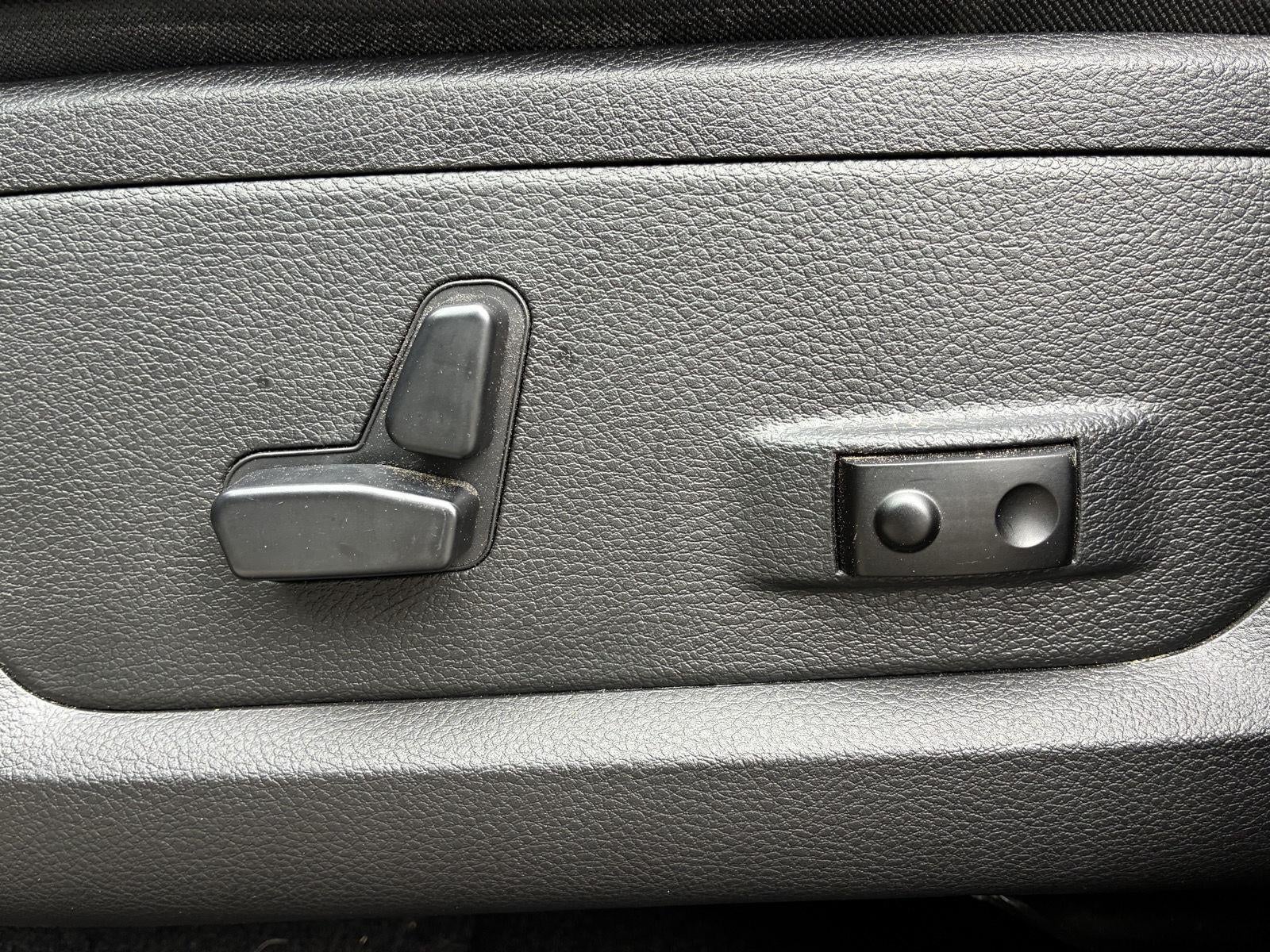 2015 RAM 1500 Sport