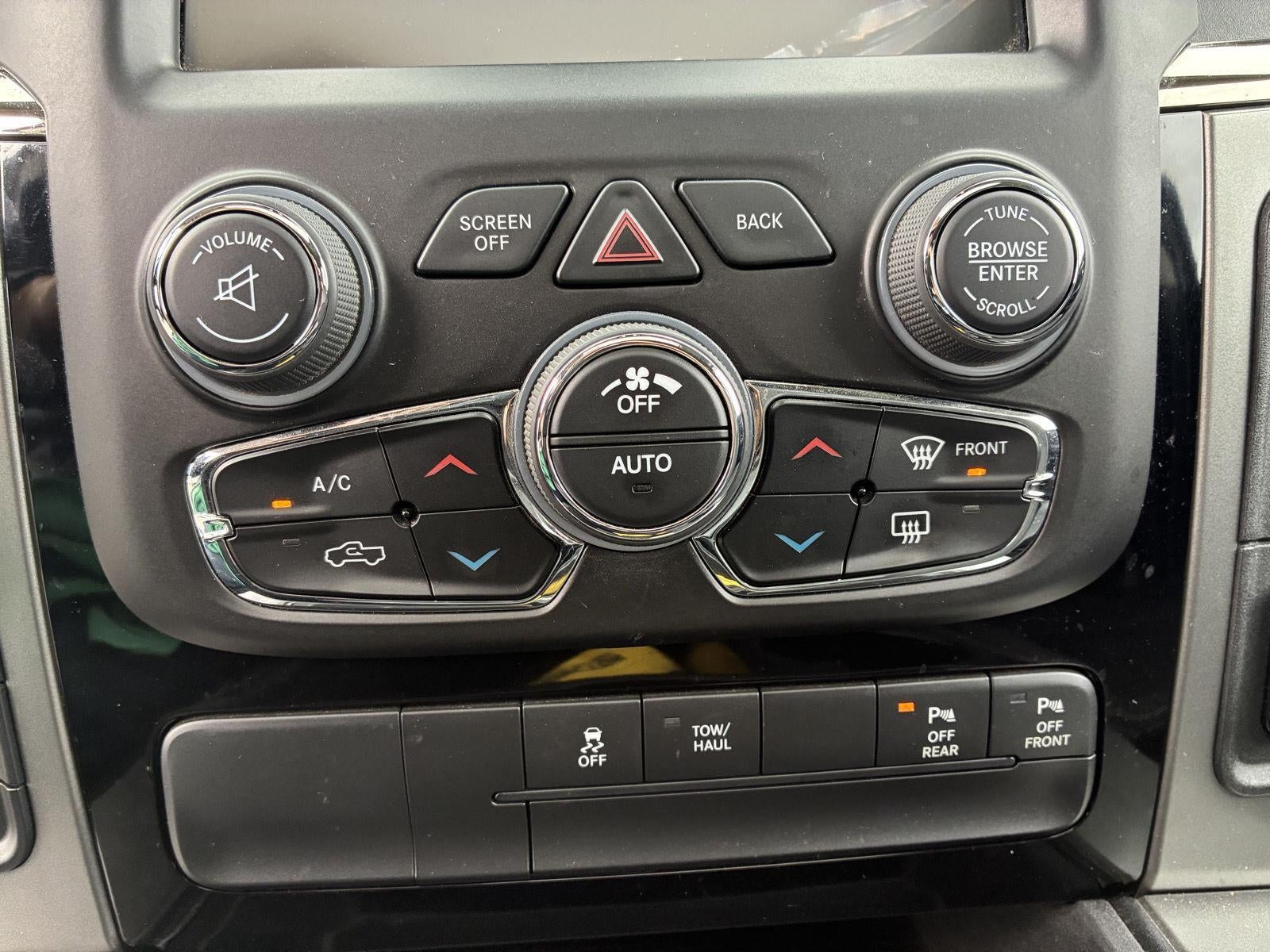 2015 RAM 1500 Sport