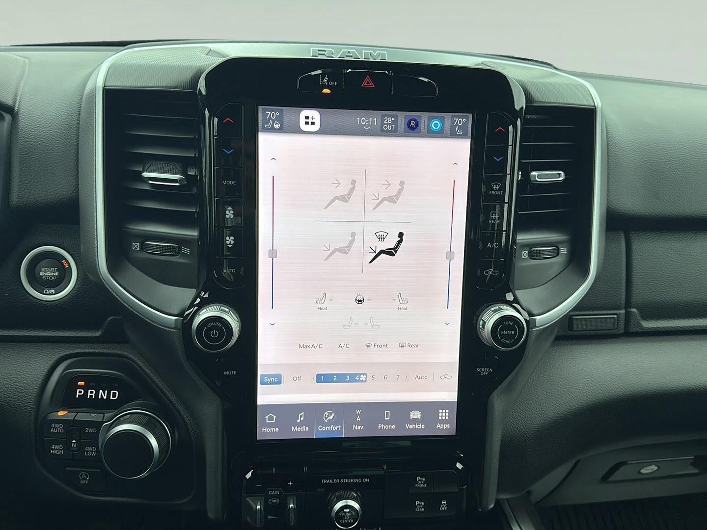 2025 RAM 1500 Big Horn NIGHT EDITION