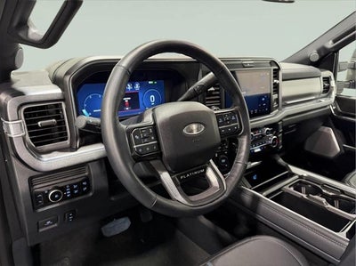 2025 Ford Super Duty F-250 Platinum