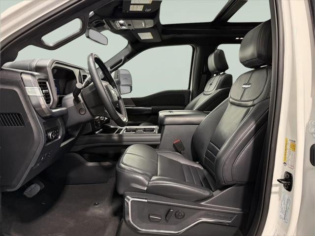 2025 Ford Super Duty F-250 Platinum