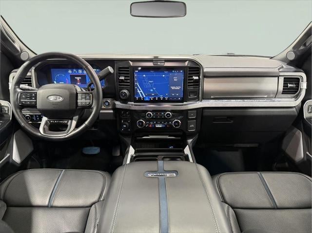 2025 Ford Super Duty F-250 Platinum