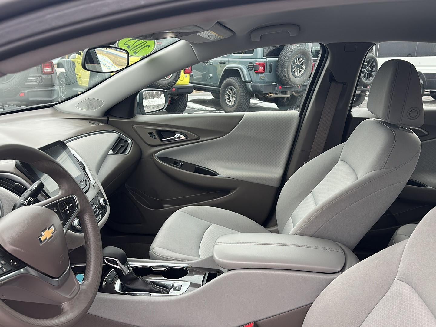 2025 Chevrolet Malibu LT