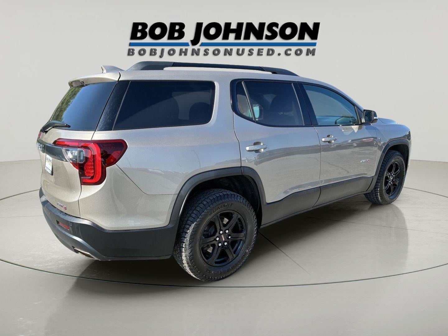 2022 GMC Acadia AT4