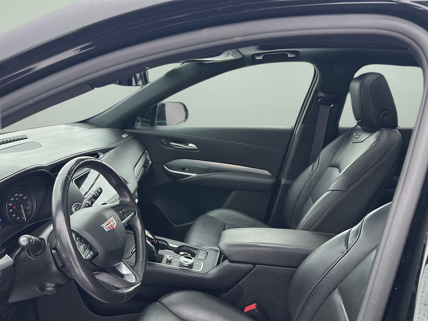 2020 Cadillac XT4 AWD Premium Luxury