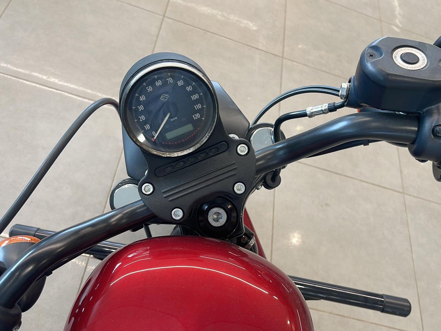 2019 Harley-Davidson Iron 883 IRON 883