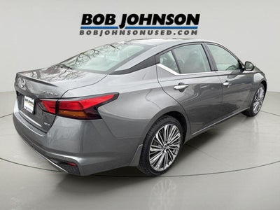 2024 Nissan Altima Platinum