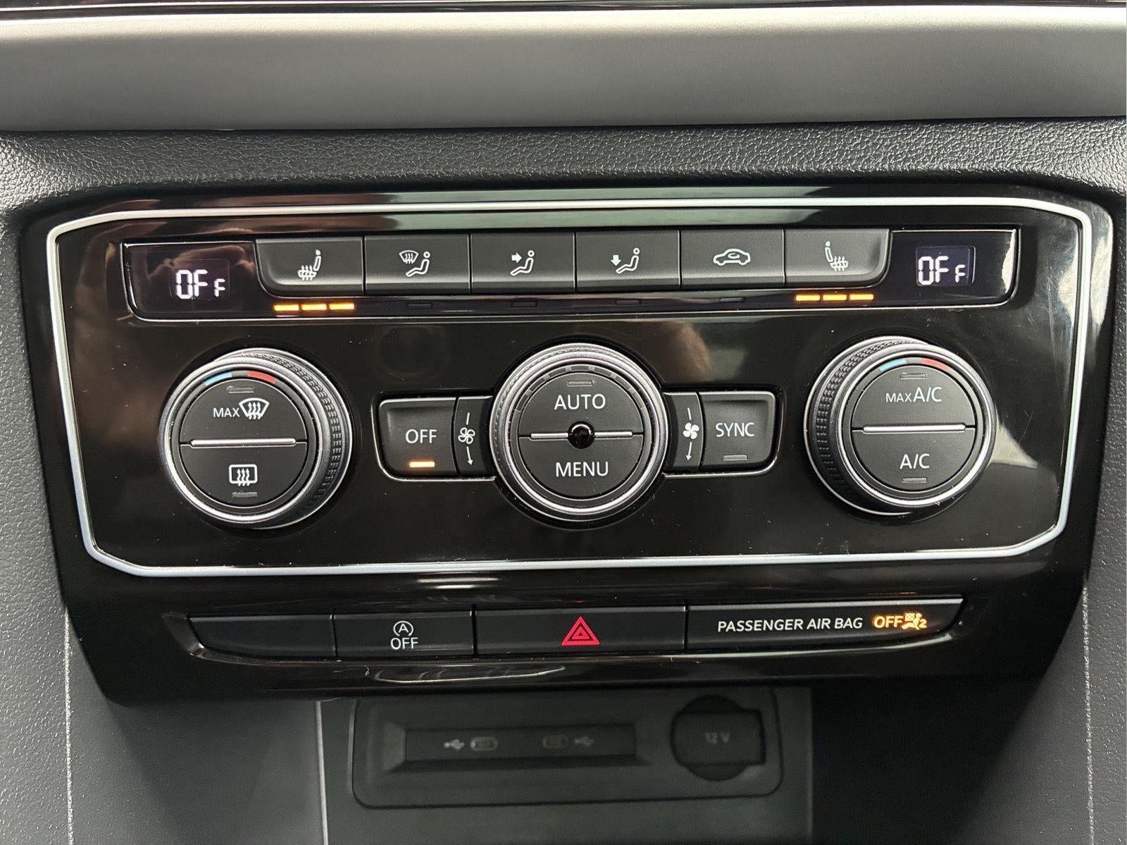 2022 Volkswagen Atlas Cross Sport 3.6L V6 SE w/Technology