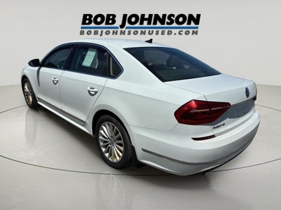 2016 Volkswagen Passat 1.8T SE w/Technology
