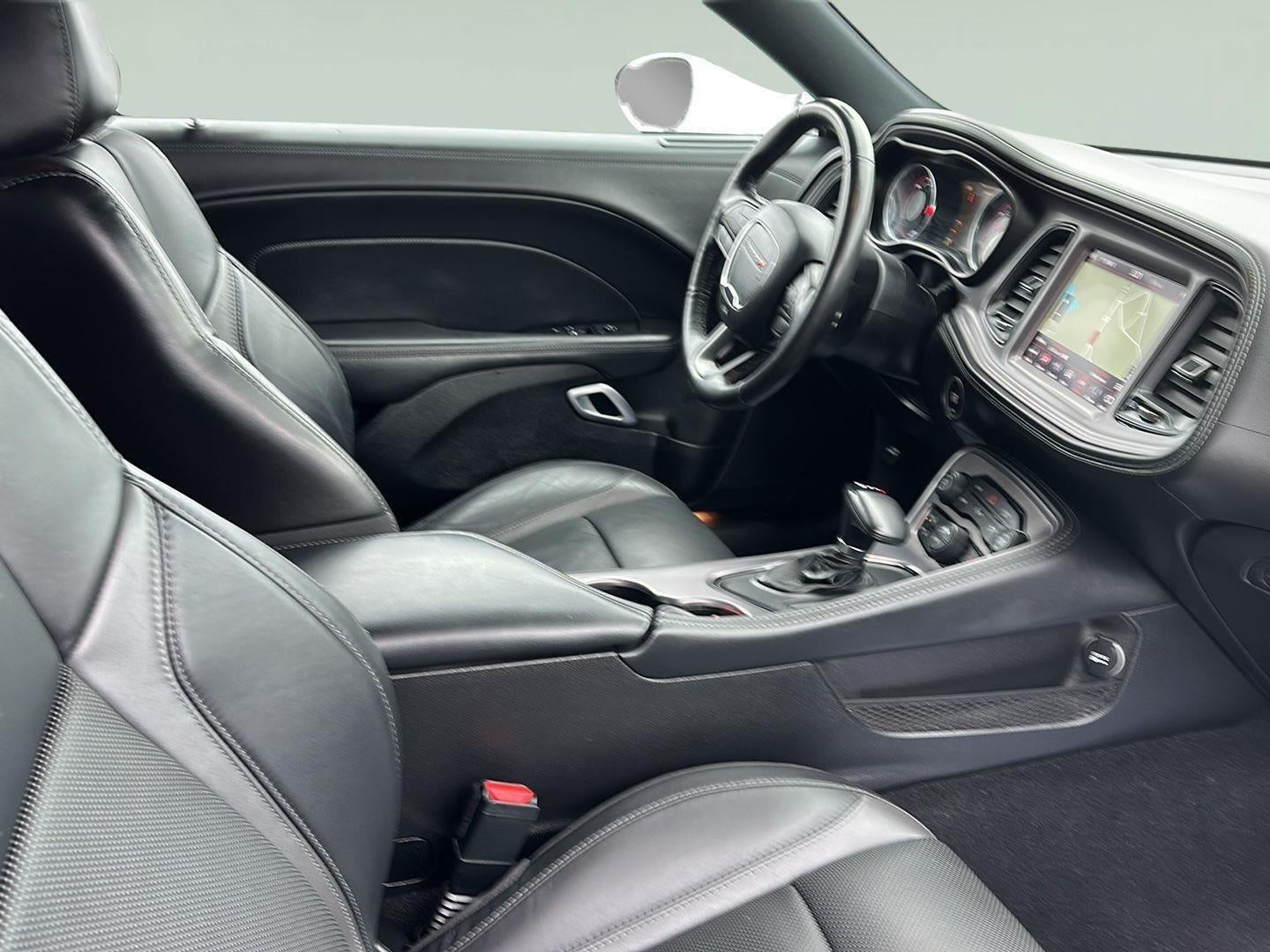 2023 Dodge Challenger SXT