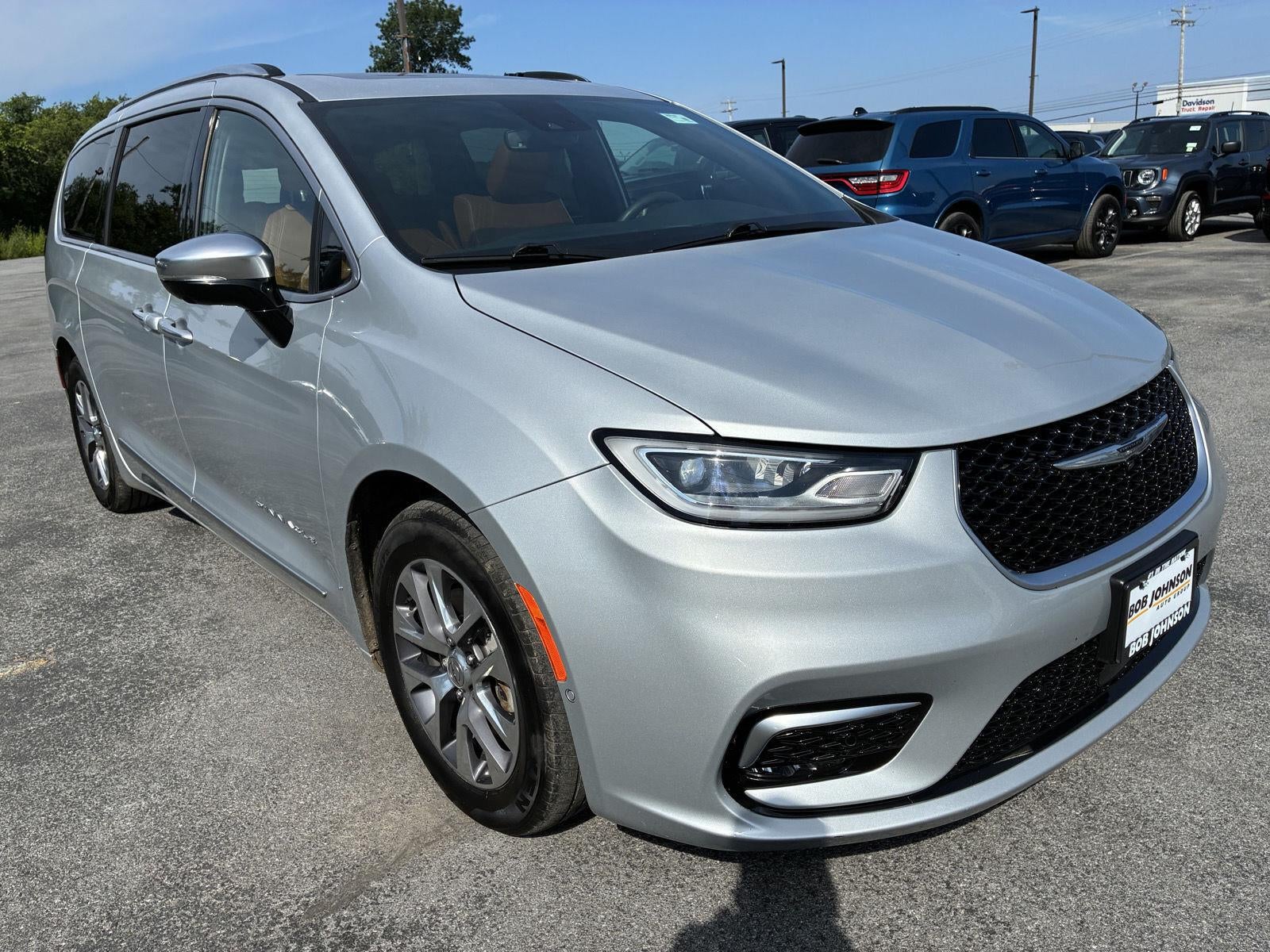 2023 Chrysler Pacifica Hybrid Pinnacle