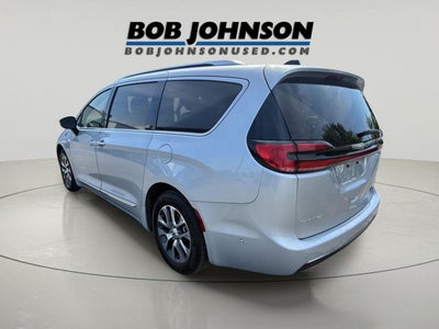 2023 Chrysler Pacifica Hybrid Pinnacle