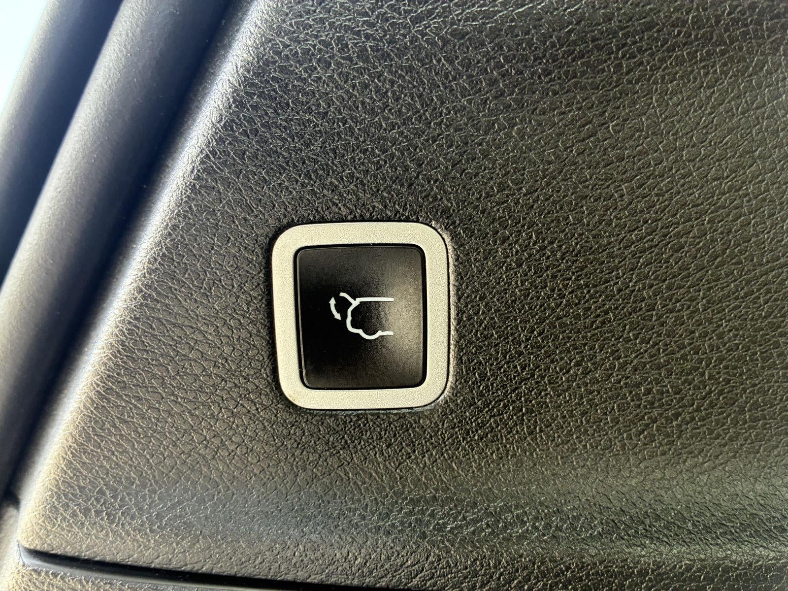 2023 Chrysler Pacifica Hybrid Pinnacle