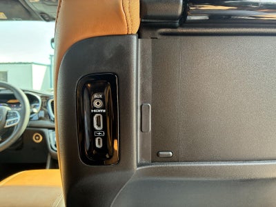 2023 Chrysler Pacifica Hybrid Pinnacle