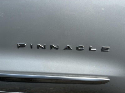 2023 Chrysler Pacifica Hybrid Pinnacle