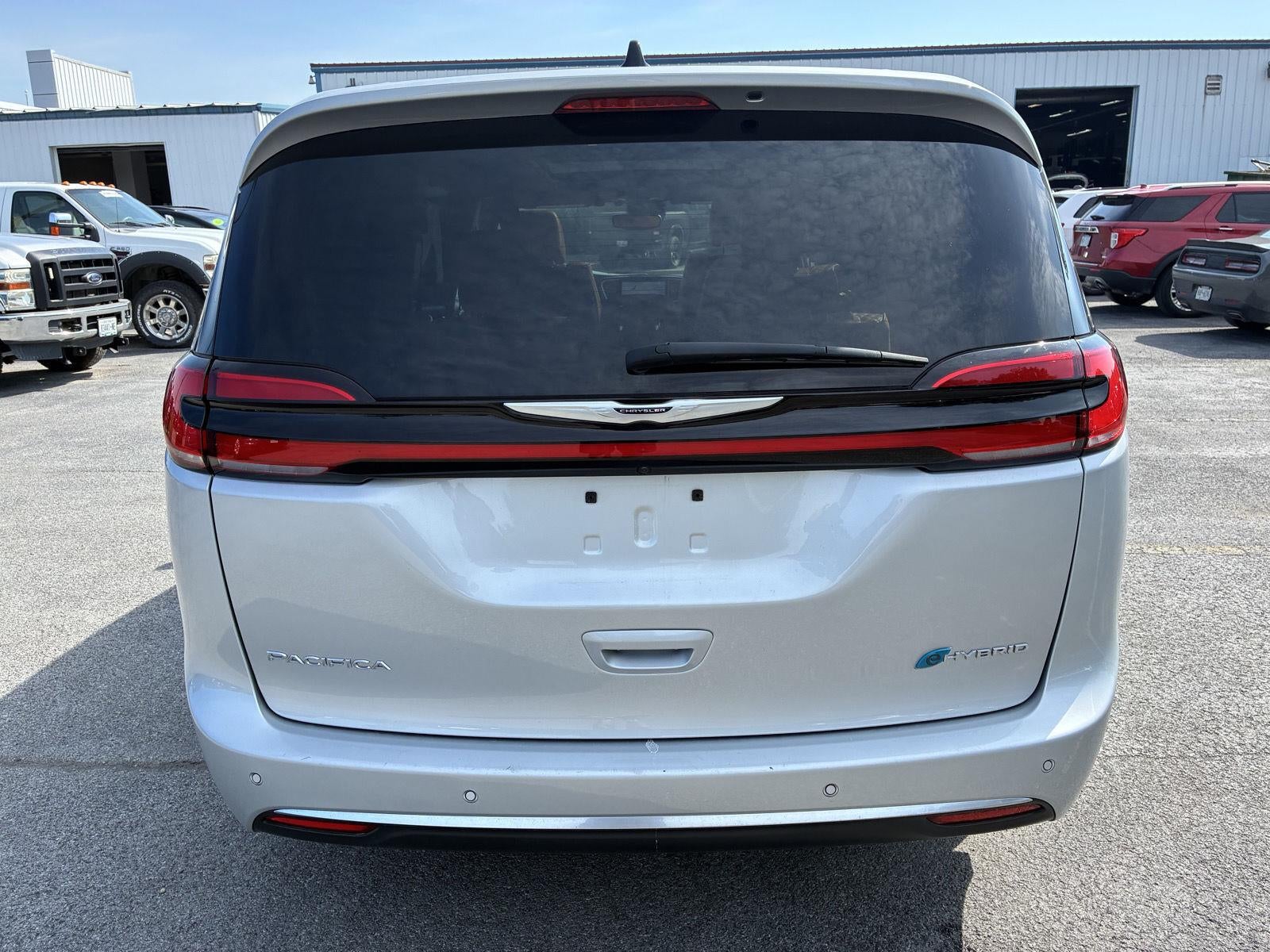 2023 Chrysler Pacifica Hybrid Pinnacle