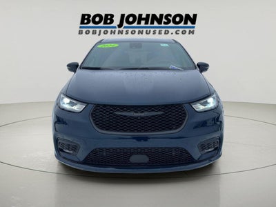 2024 Chrysler Pacifica Hybrid S Appearance Pkg