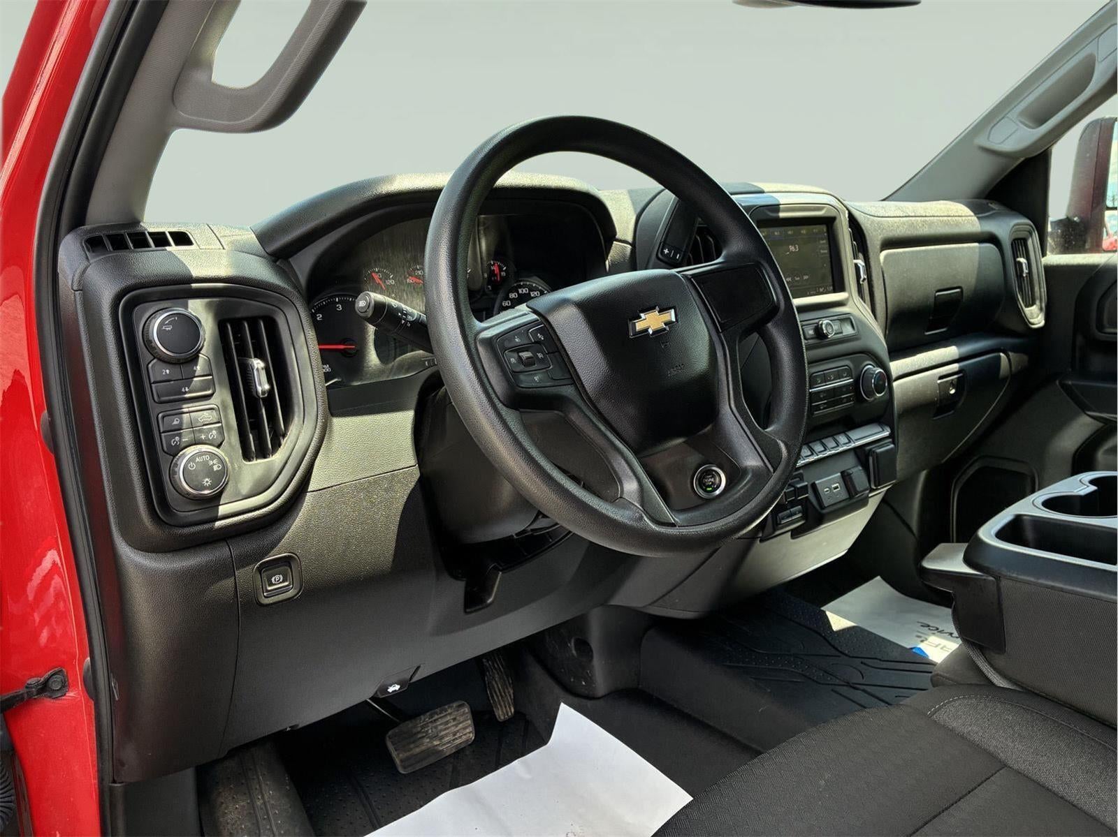 2024 Chevrolet Silverado 2500HD Custom