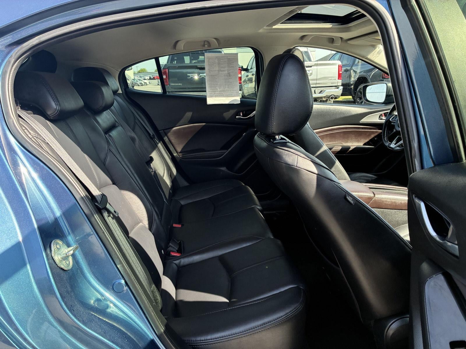 2018 Mazda Mazda3 5-Door Touring