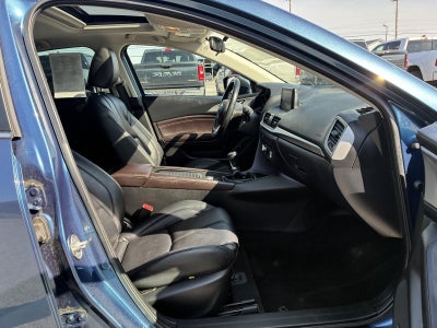 2018 Mazda Mazda3 5-Door Touring