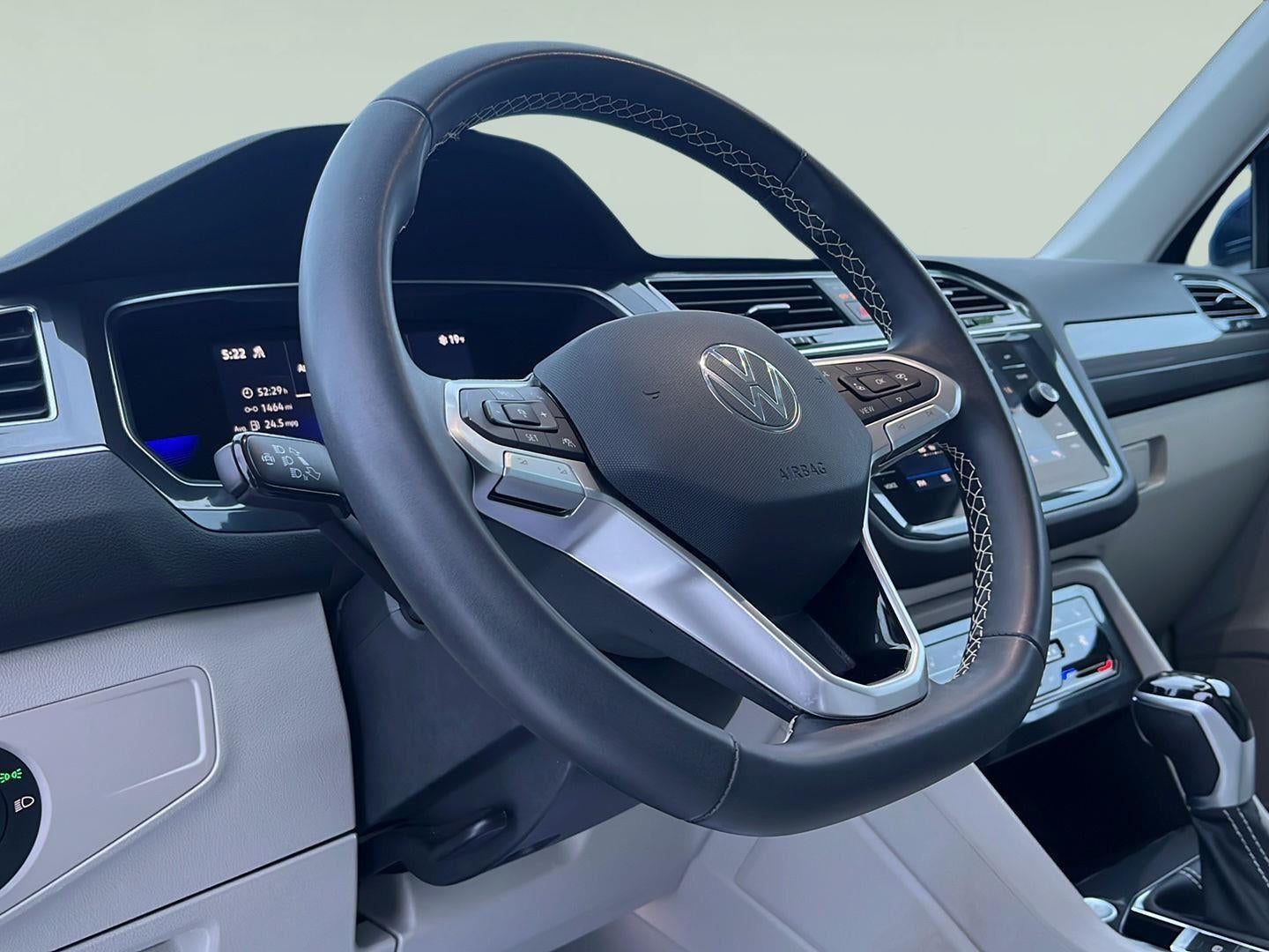 2022 Volkswagen Tiguan SE