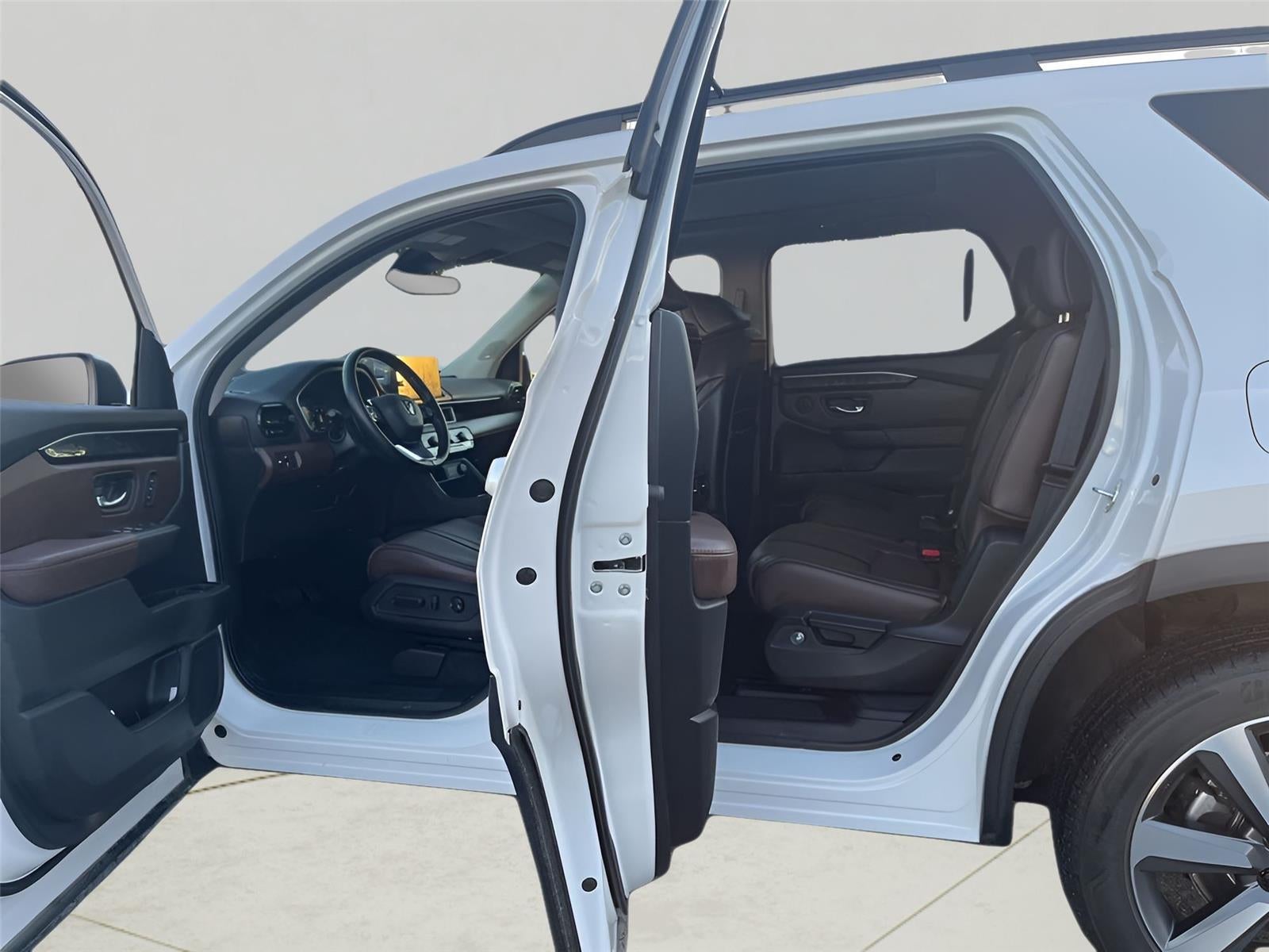 2023 Honda Pilot Elite