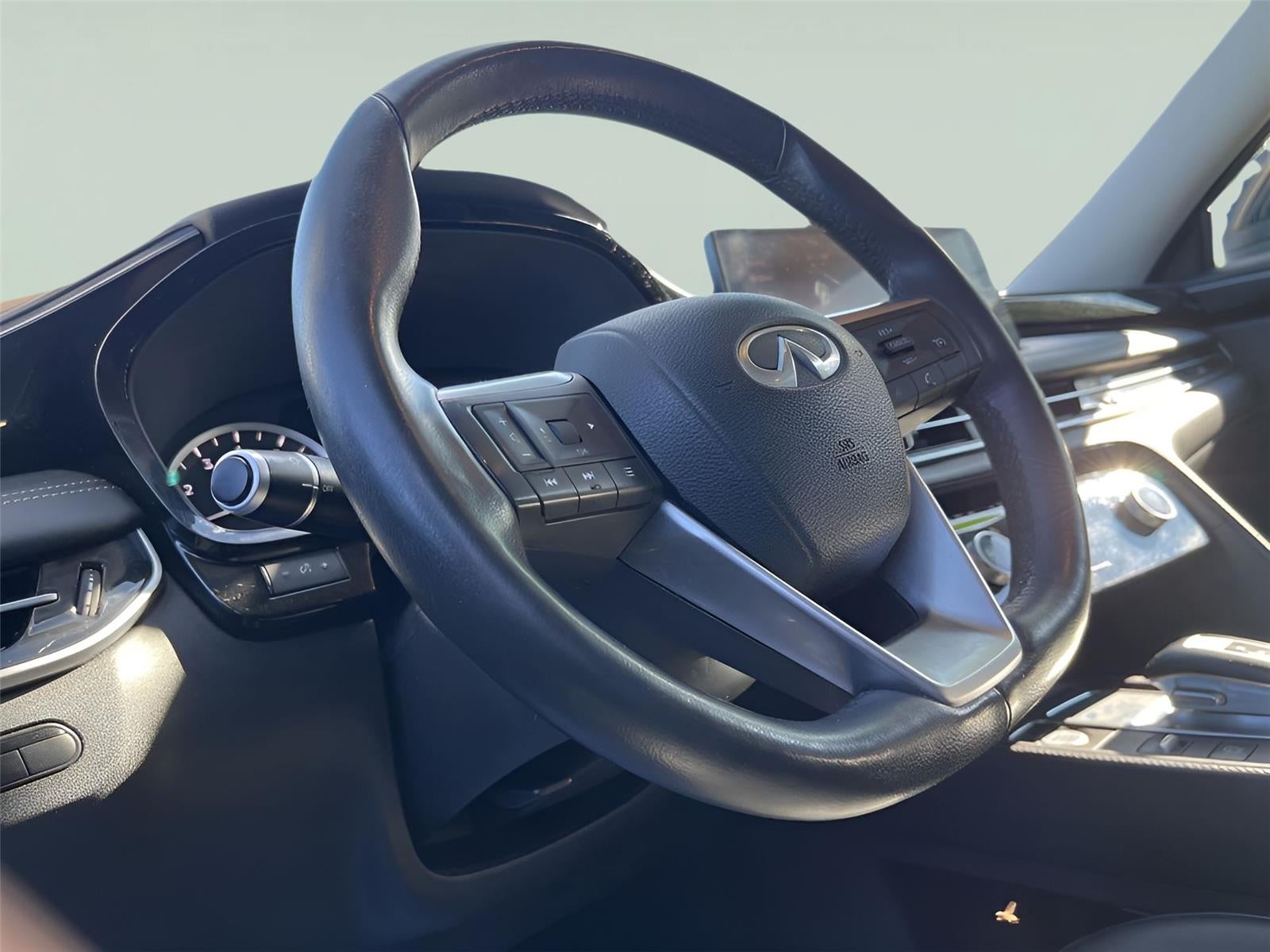 2022 INFINITI QX60 PURE