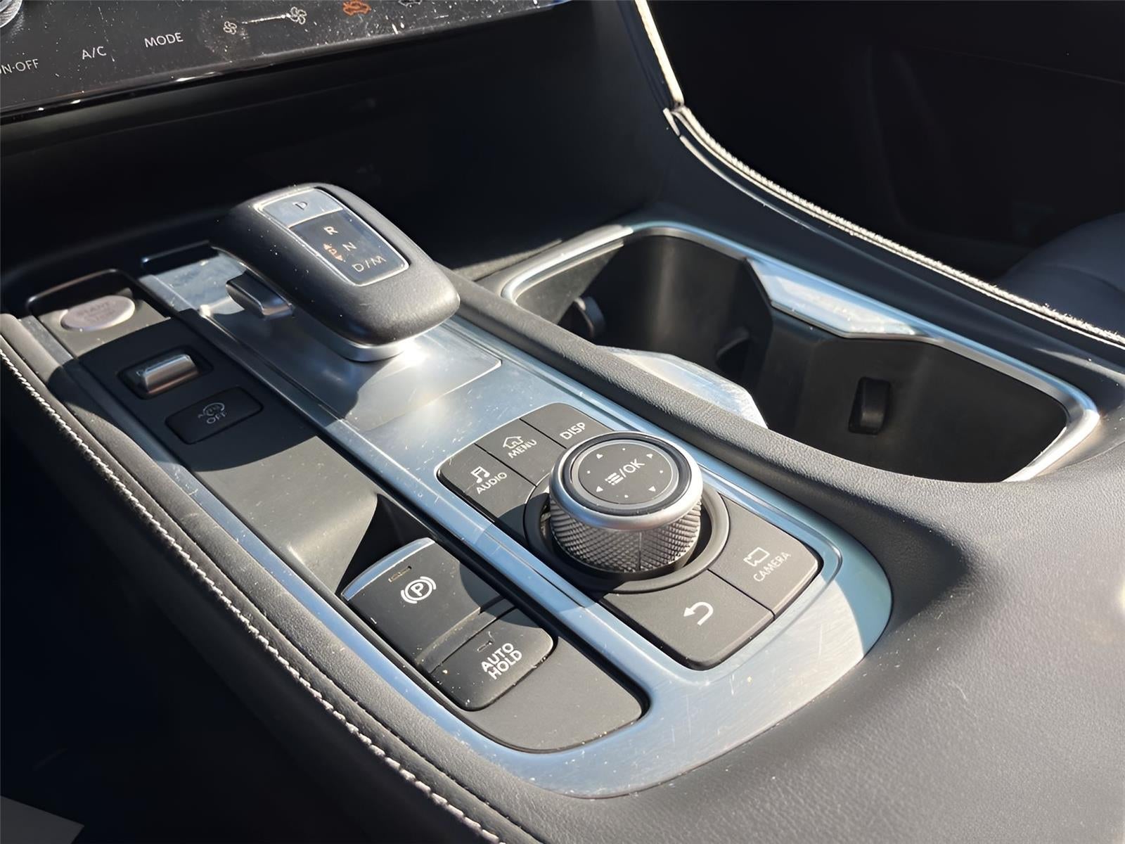 2022 INFINITI QX60 PURE