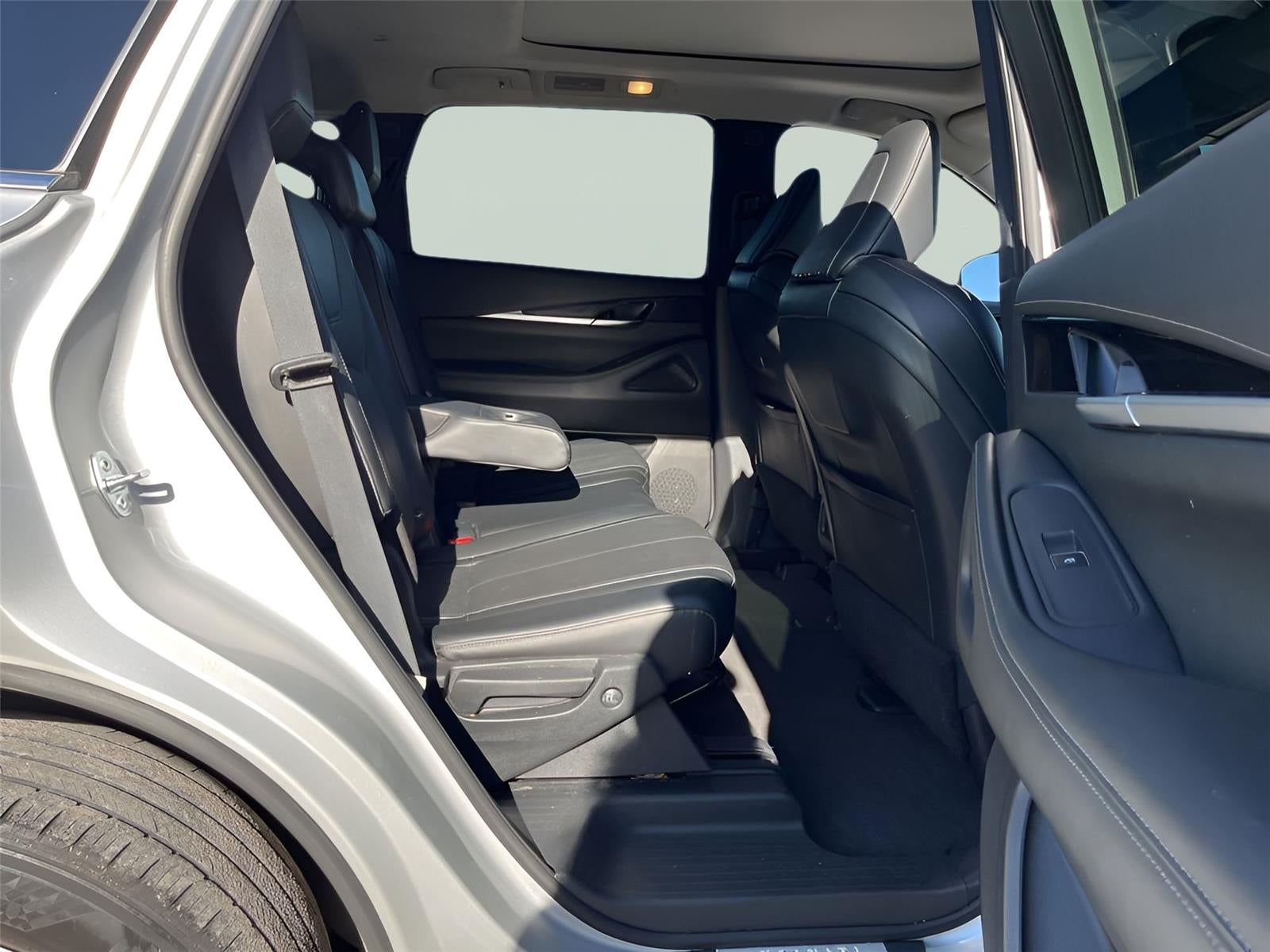 2022 INFINITI QX60 PURE